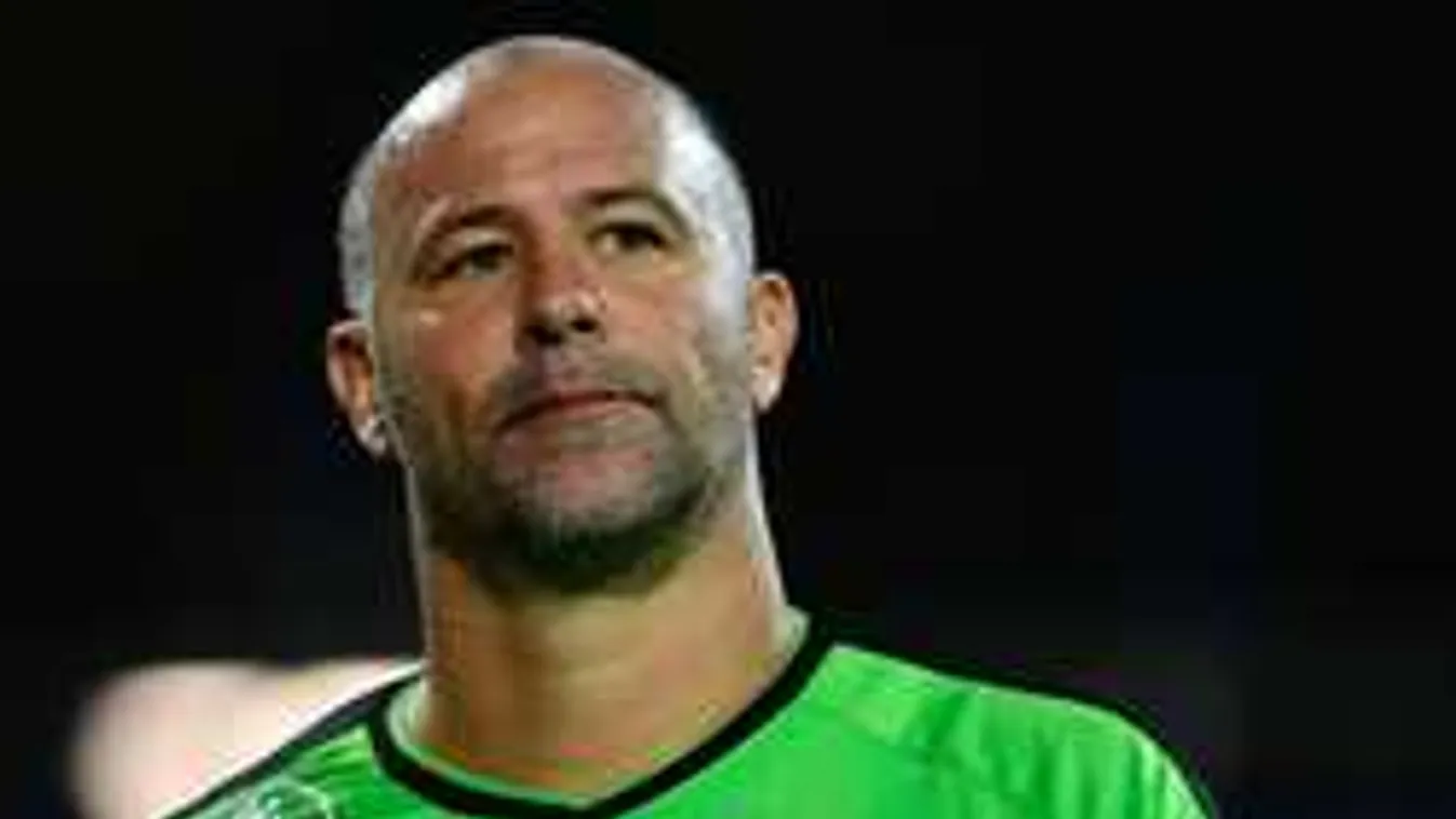 Barátjára emlékezett Király Gábor, ajándékot is vitt