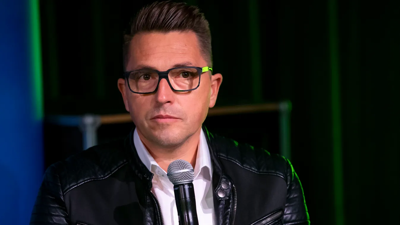 Megható vallomás: ezt gondolja a feleségéről Kovács Ákos