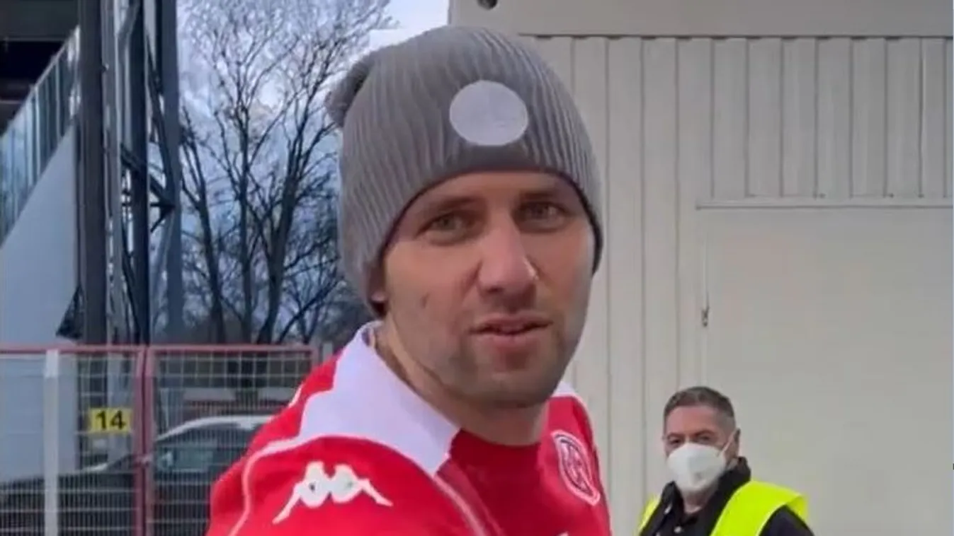 Rossz hír jött a titokzatos fejműtéten átesett Szalai Ádámról