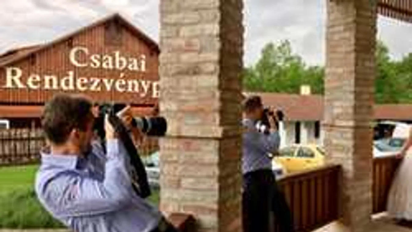 Esküvő Pajta-módra