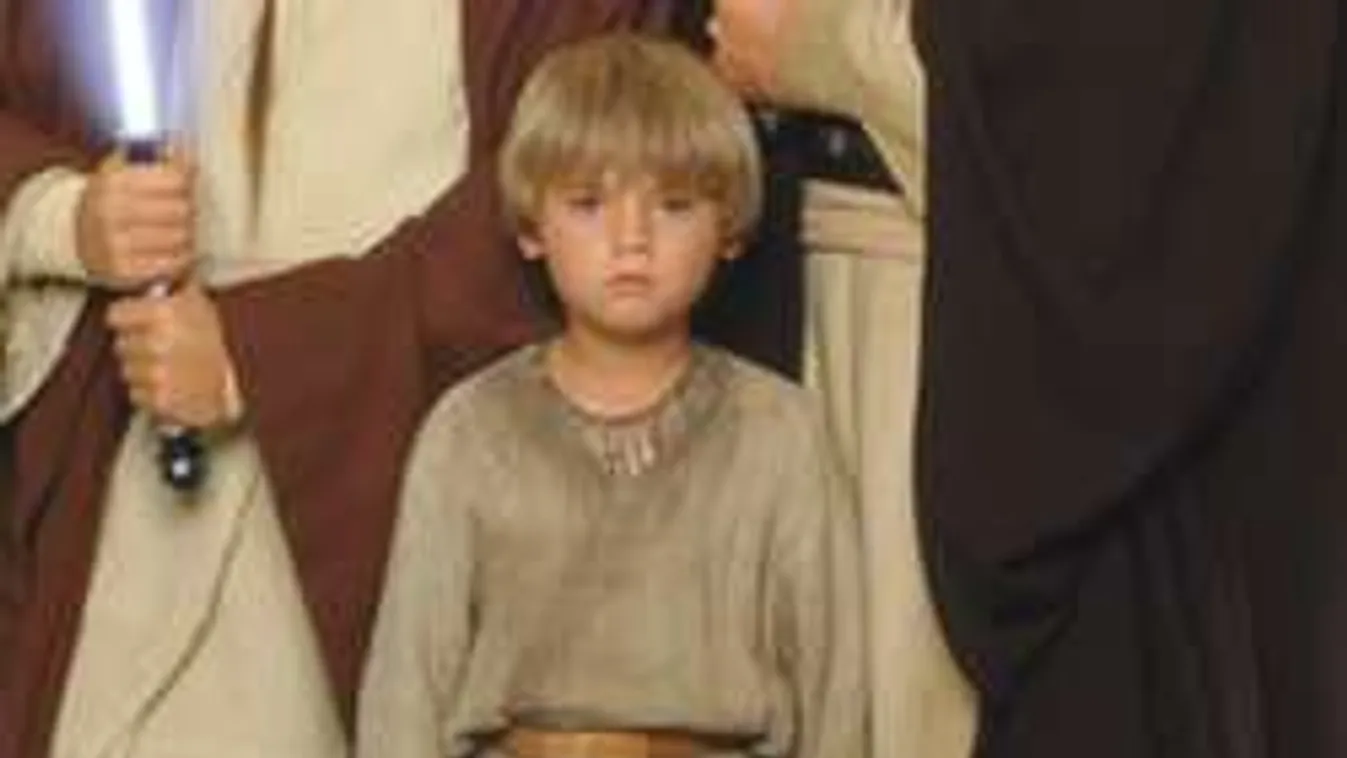 Megverte és megtaposta anyját a Star Wars beteg sztárja