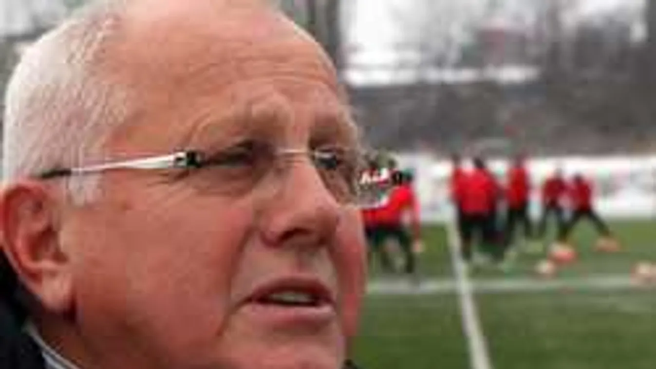 Friss hír érkezett az agyvérzéssel kórházba kerülő magyar hírességről