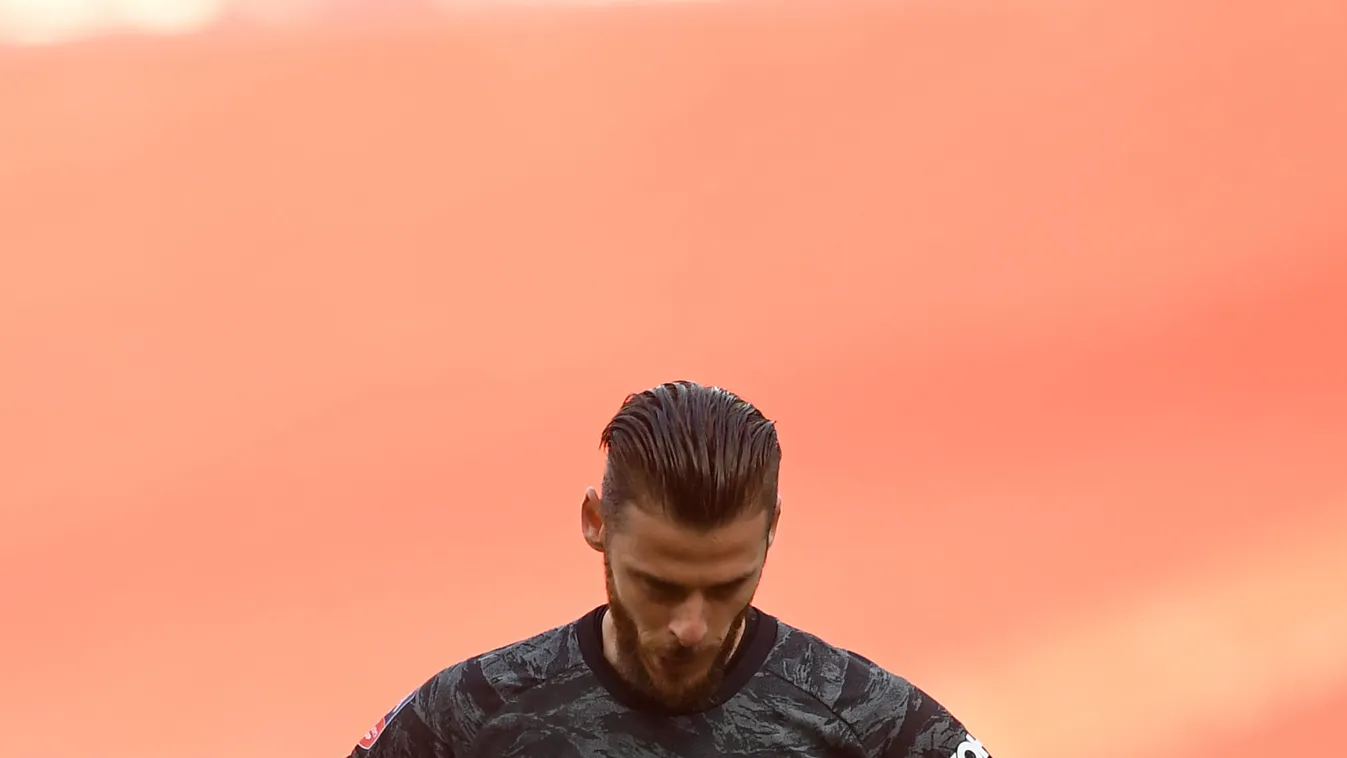 Elzavarná a manchesteri sztárkapust a legendás gólkirály