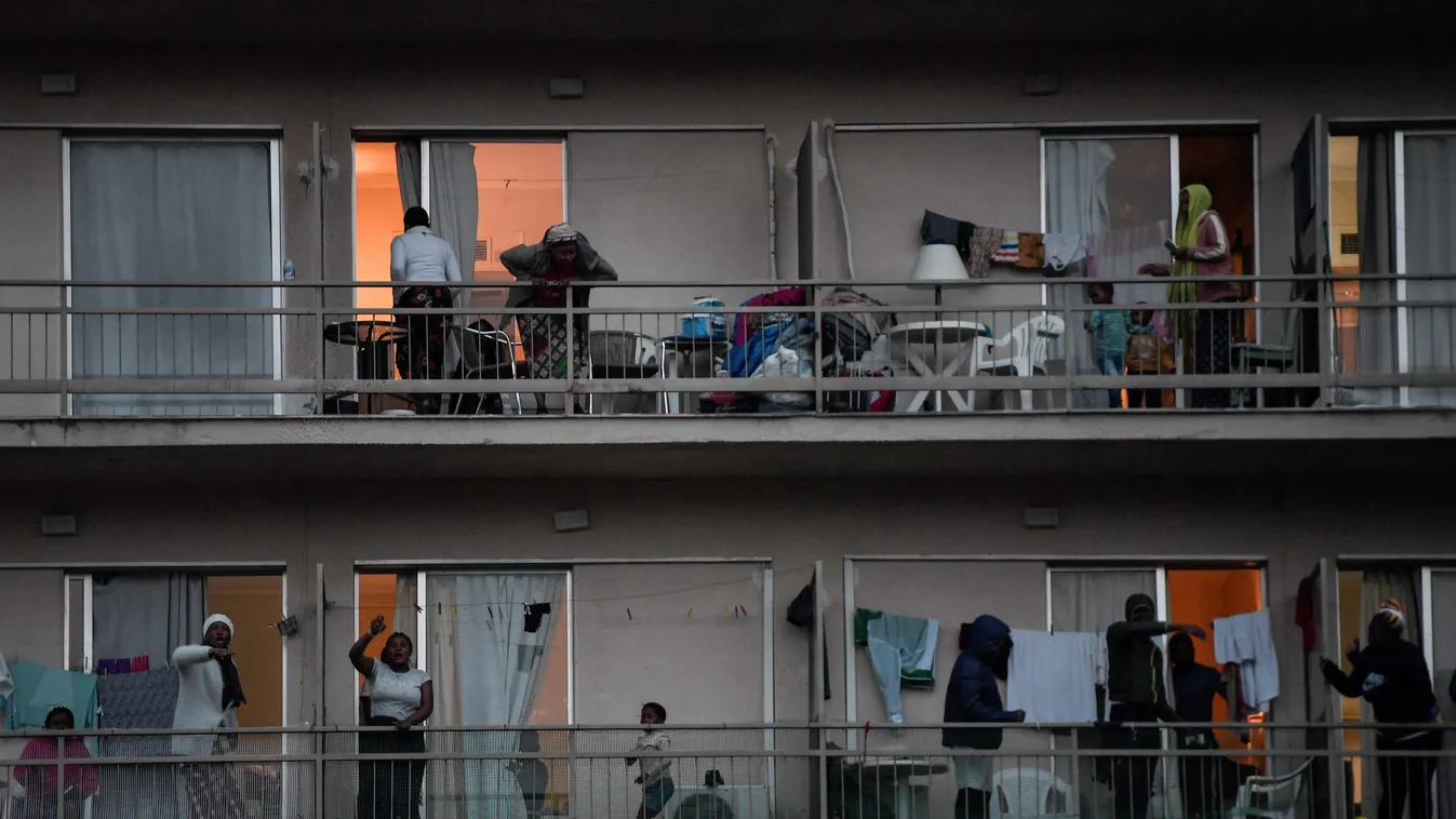 Úgy lelakták a migránsok a hotelt, hogy 600 millió lenne a felújítása