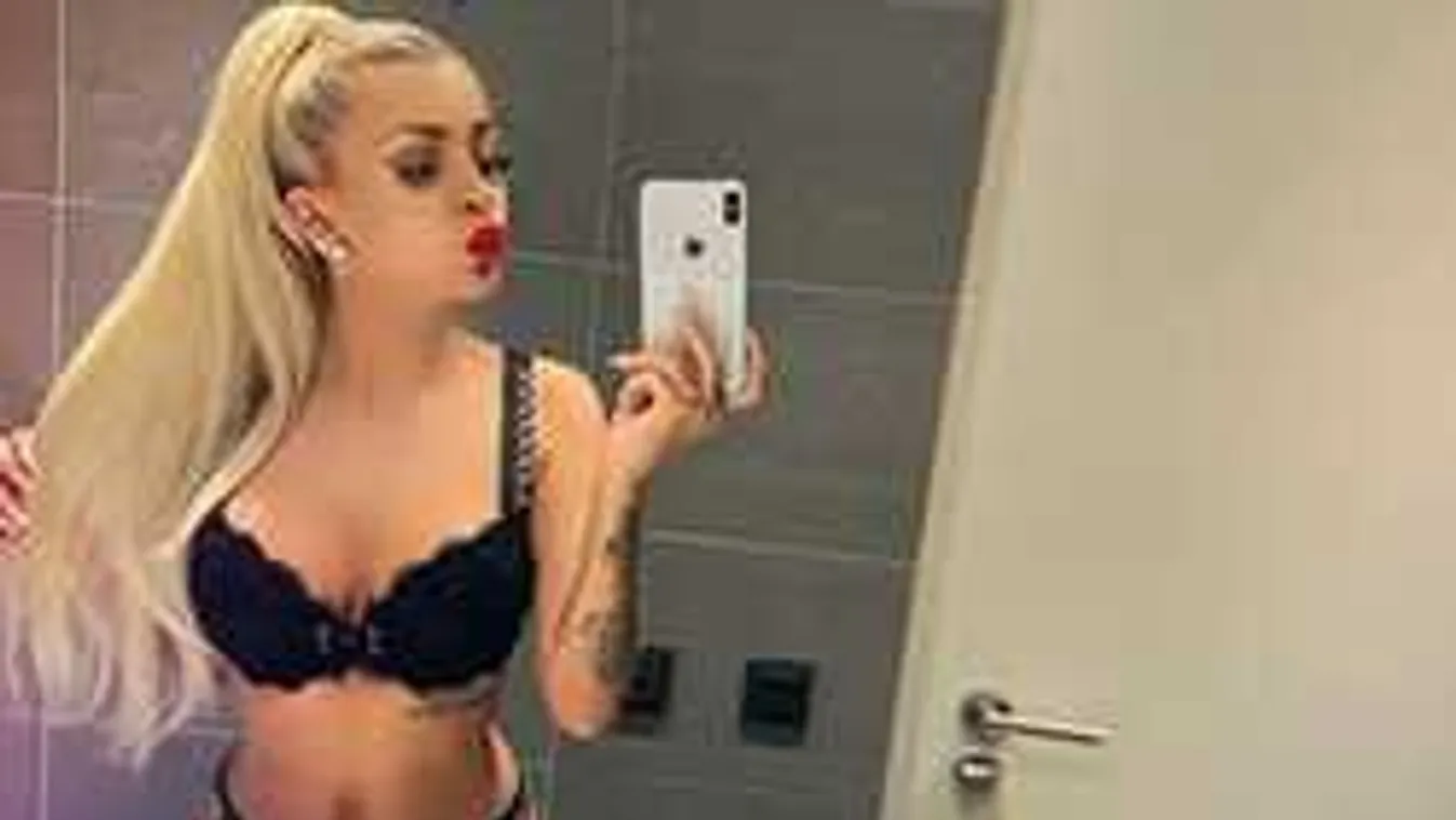 Hatalmas mellek, mindent ledobott a bevállalós énekesnő