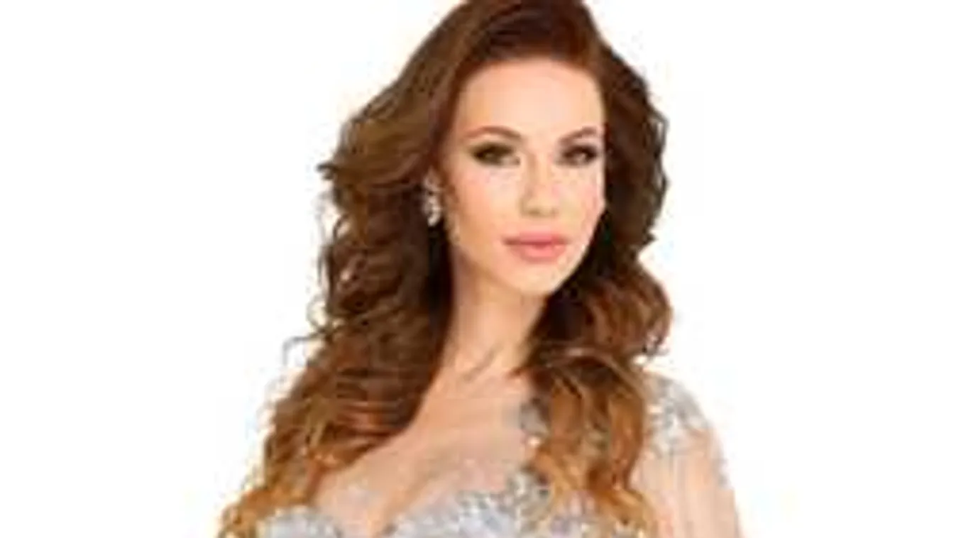 Ez ám a test! Csősz Boglárka bikiniben mutatta meg formás idomait