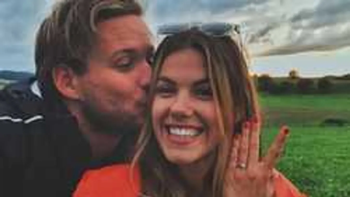 Örömhír: megkérte Csobot Adél kezét szerelme