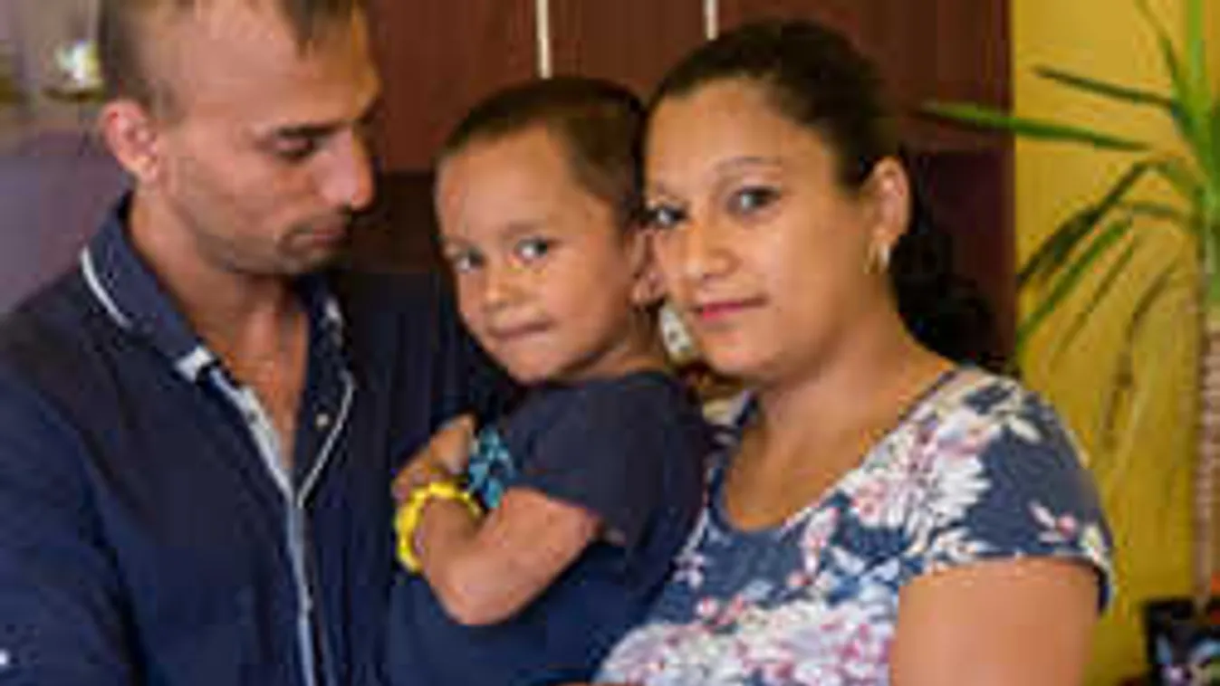 Hajléktalan lett a budapesti amputált lábú kisfiú és családja