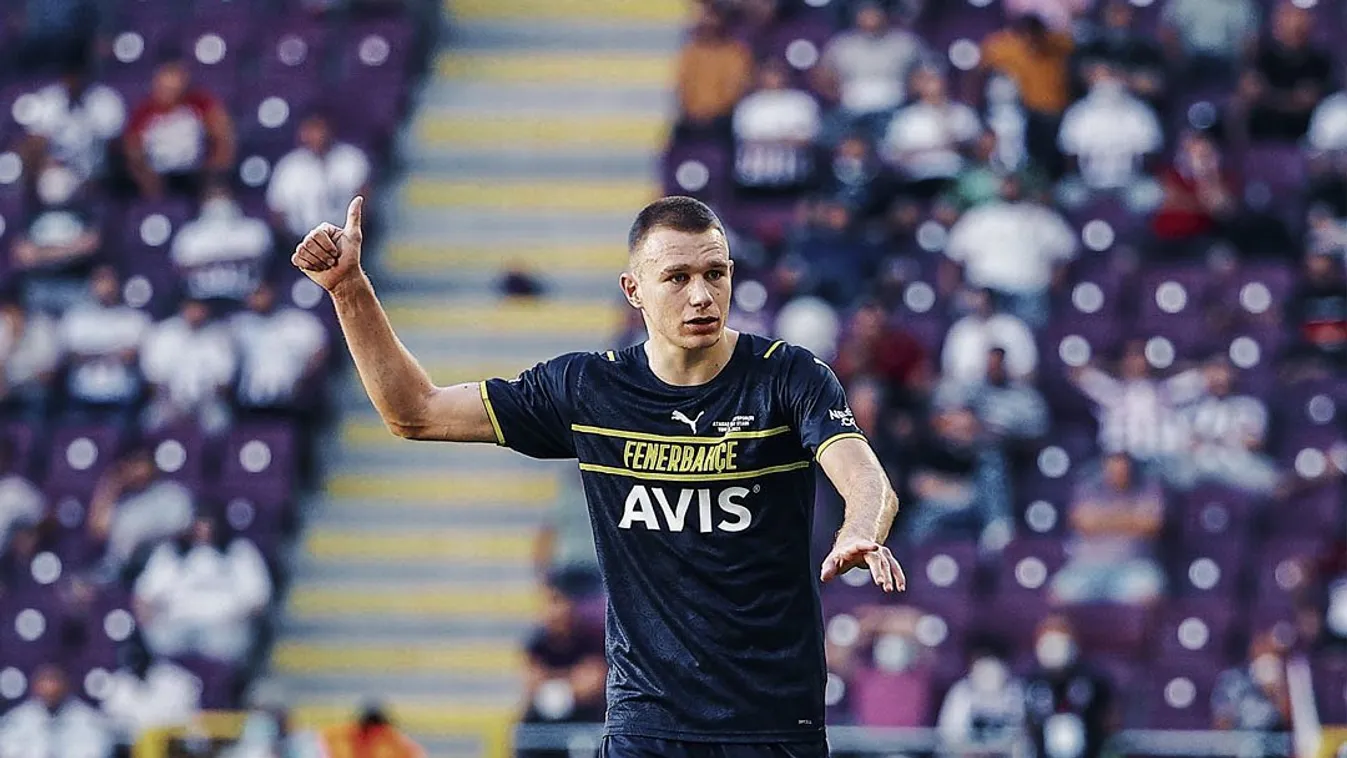 Szalai minden erejével a Fener sikereiért küzd, de...