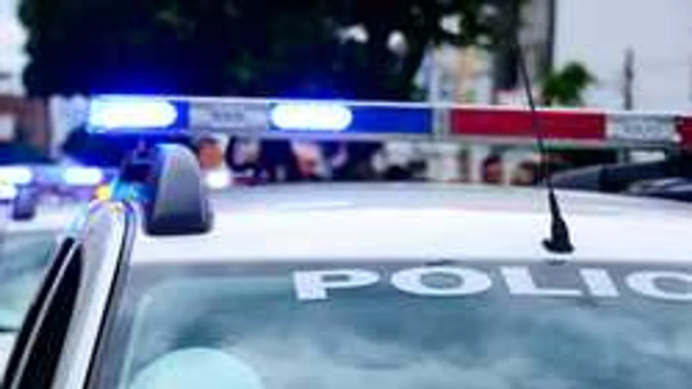 Négy autó karambolozott a 7-es főúton, sok a sérült