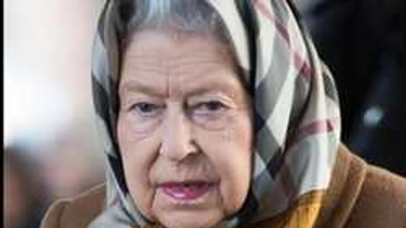 Meglepő dolgot tett karácsony előtt II. Erzsébet, lefotózták