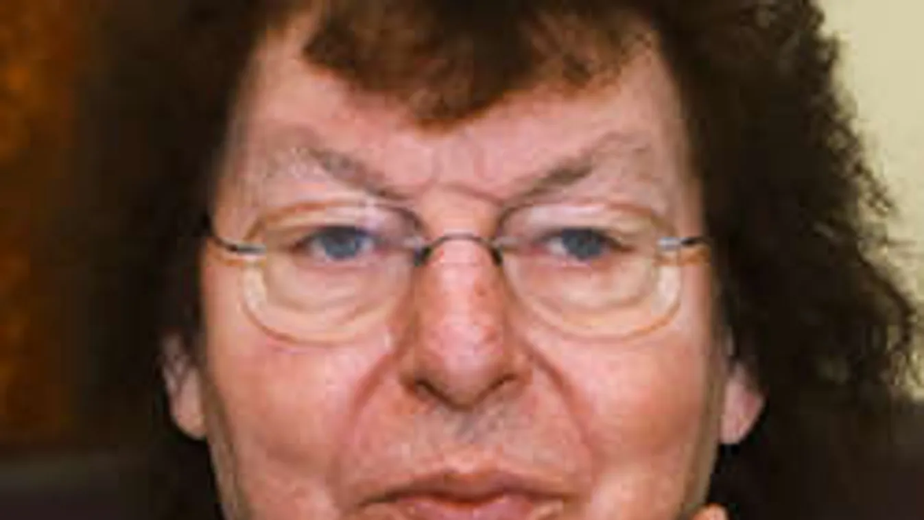 Így lett a diósgyőri óriáscsecsemőből az ország egyik legnagyobb énekese