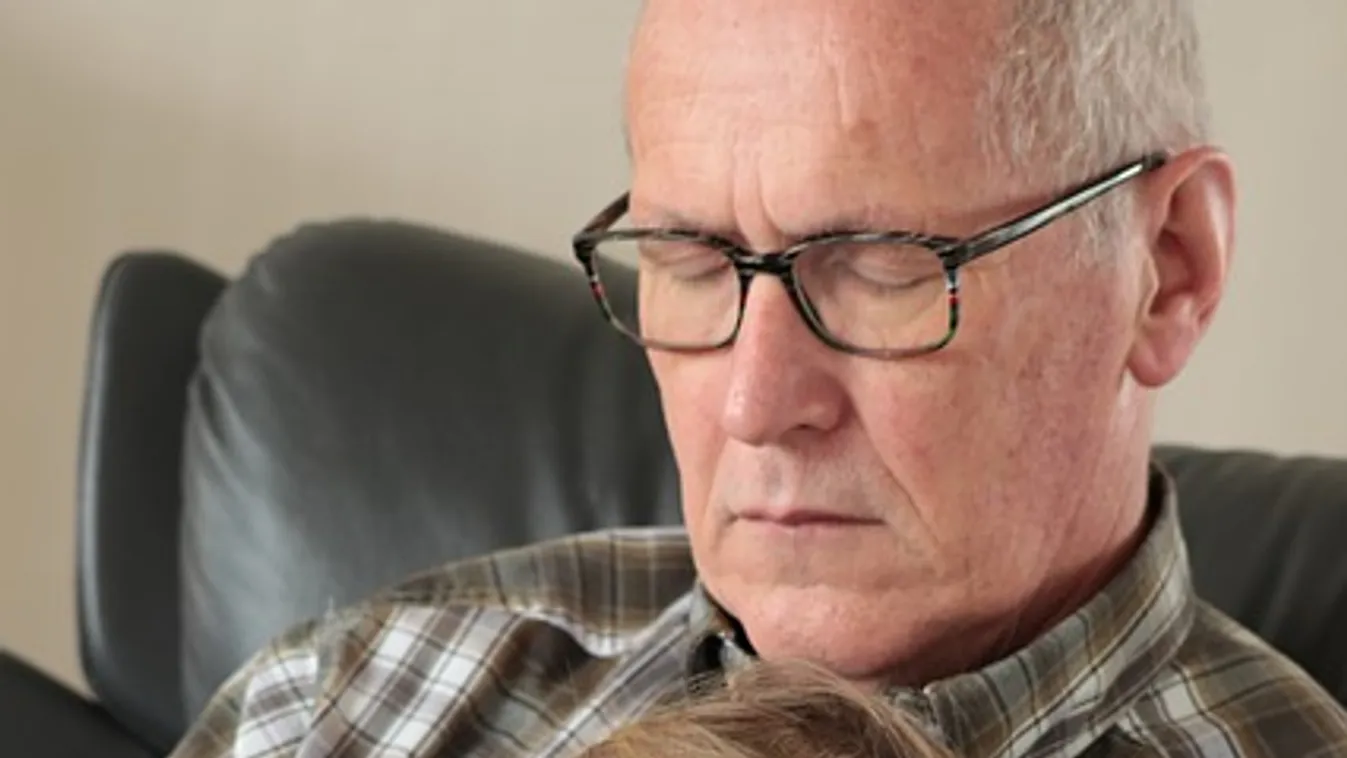 Unokája helyett egy idegen gyereket vitt haza a figyelmetlen nagypapa