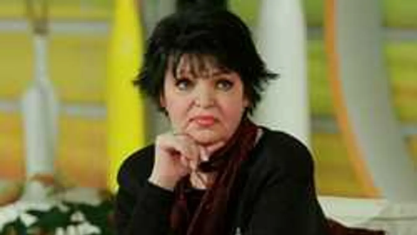 Mary Zsuzsi fia kipakolt anyja haláláról: ezt állítja