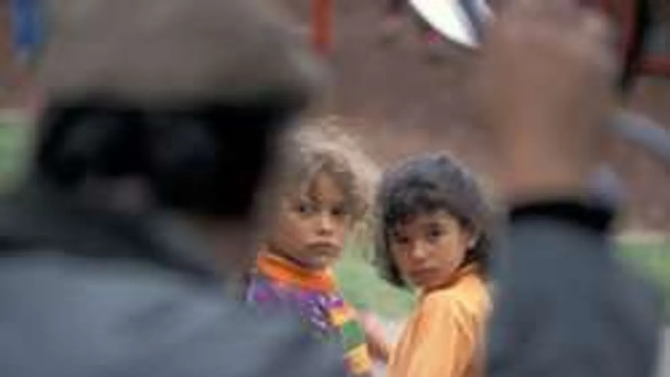 Botrány! Szabadlábon a rémséges pedofil