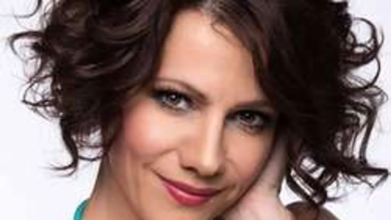 Kigyúrt szerelmével kaptuk rajta Polyák Lillát