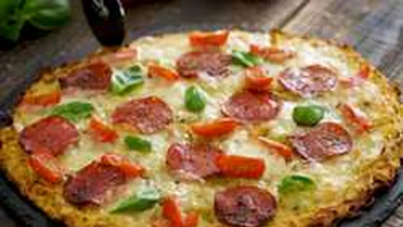 Hatalmas égés: pizzát rendeltek a vendégek Harry herceg esküvőjére