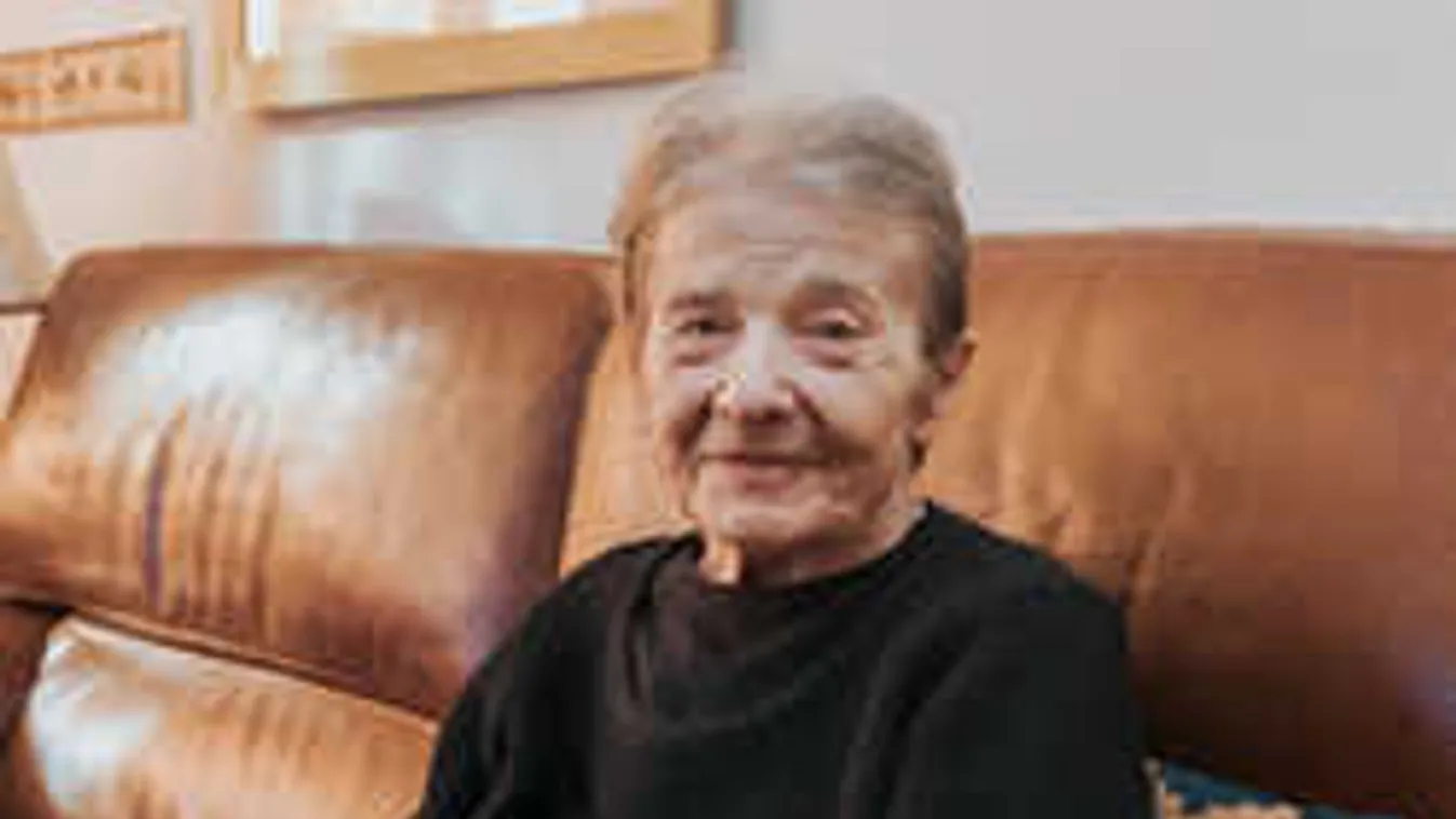 Friss fotókon a 83 éves Törőcsik Mari