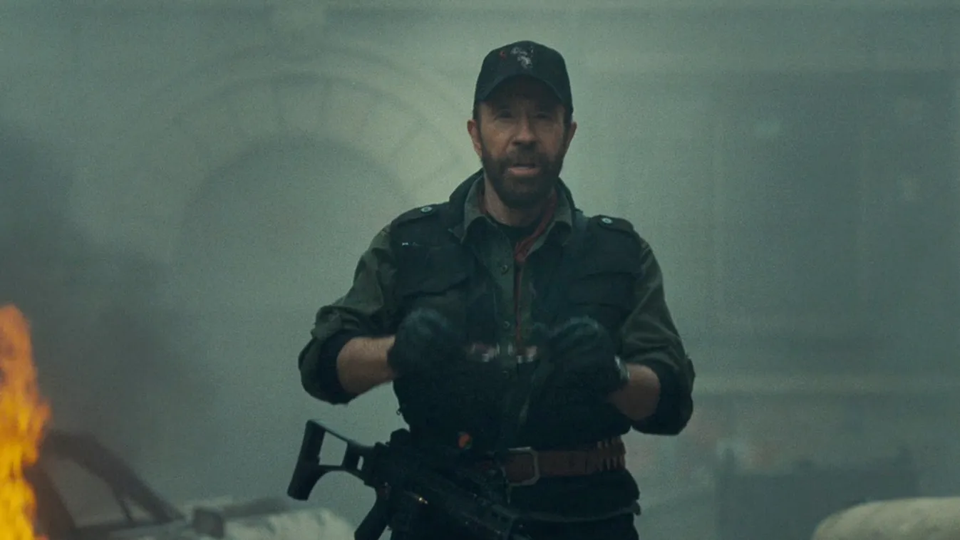 Expendables 2 trailer filled with tough guys