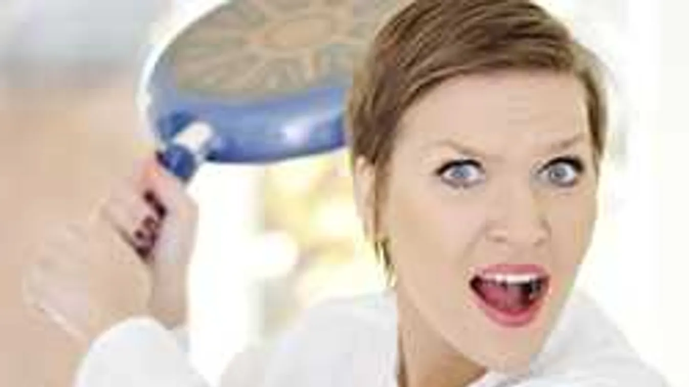 Kipakolnak a megcsalt nők: Brutális bosszú!