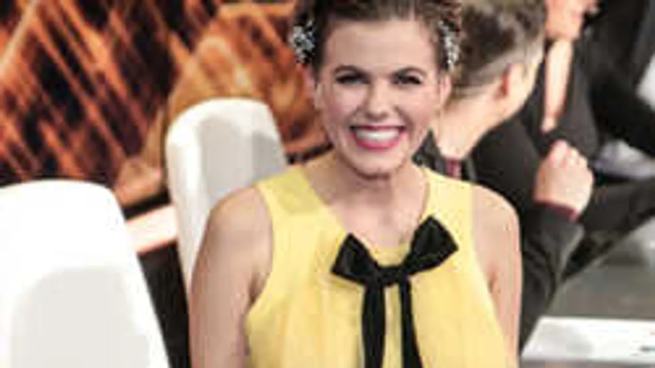 Aggódnak a rajongók a várandós Csobot Adélért!