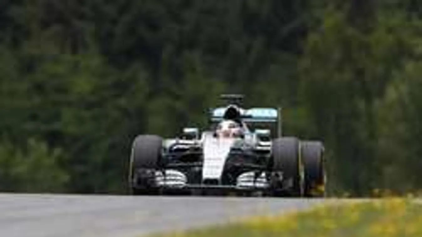 Halálra unják a futamokat a Forma-1-es pilóták