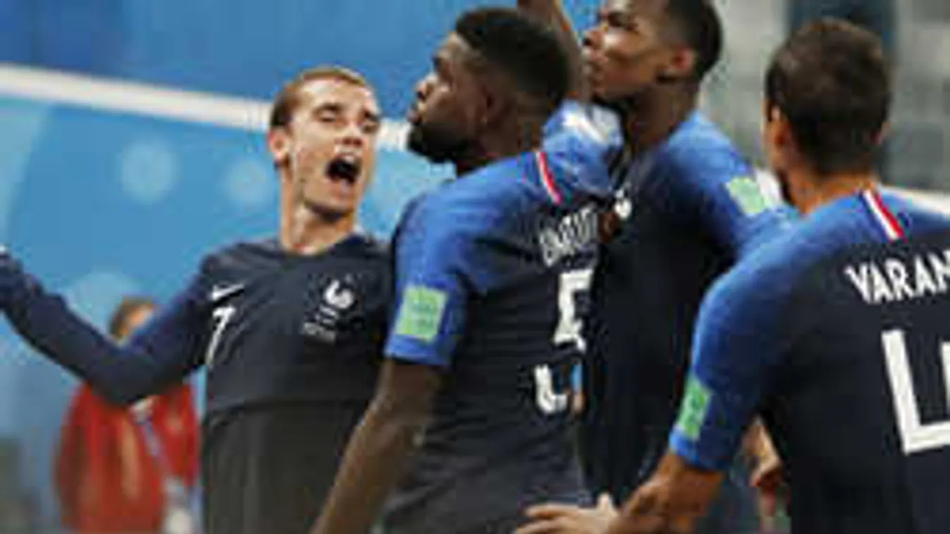 Óriási videó került elő a franciák csillagáról, felismered a csatárt?