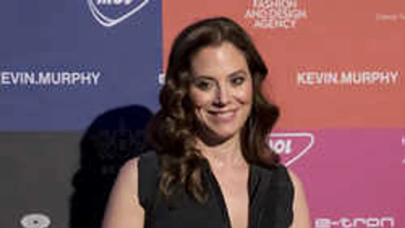 Elképesztően aranyos: videón mutatta meg kacagó kisfiát Szinetár Dóra