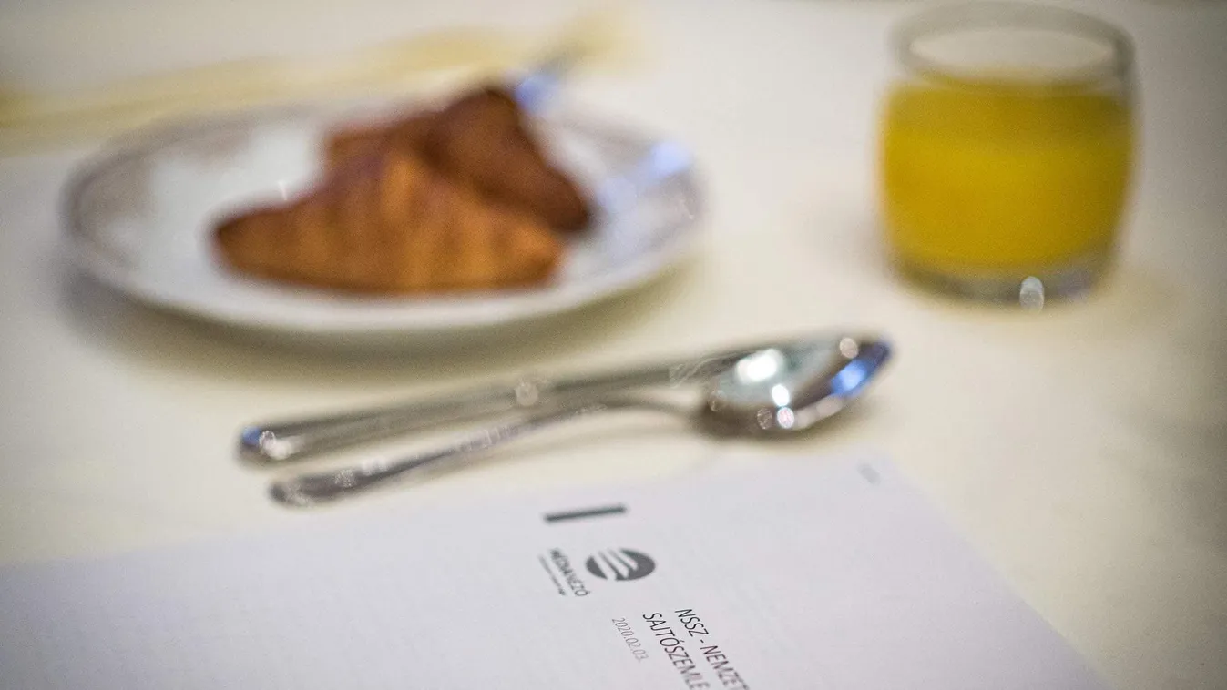 Orbán Viktor: Brüsszeli reggel. Hosszú nap lesz