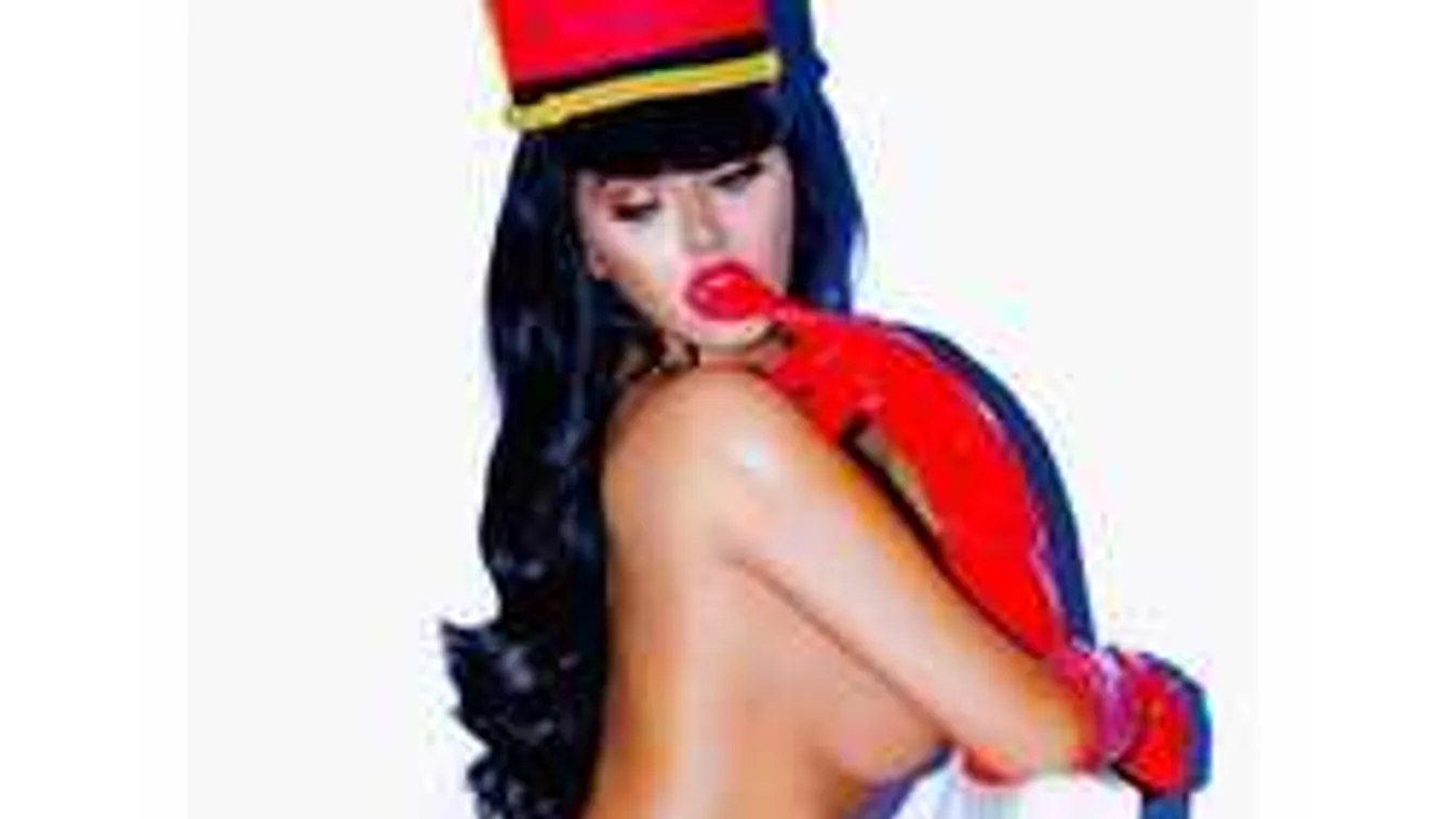 Brutálisan szexi nő lett a 2018-as év naptárlánya