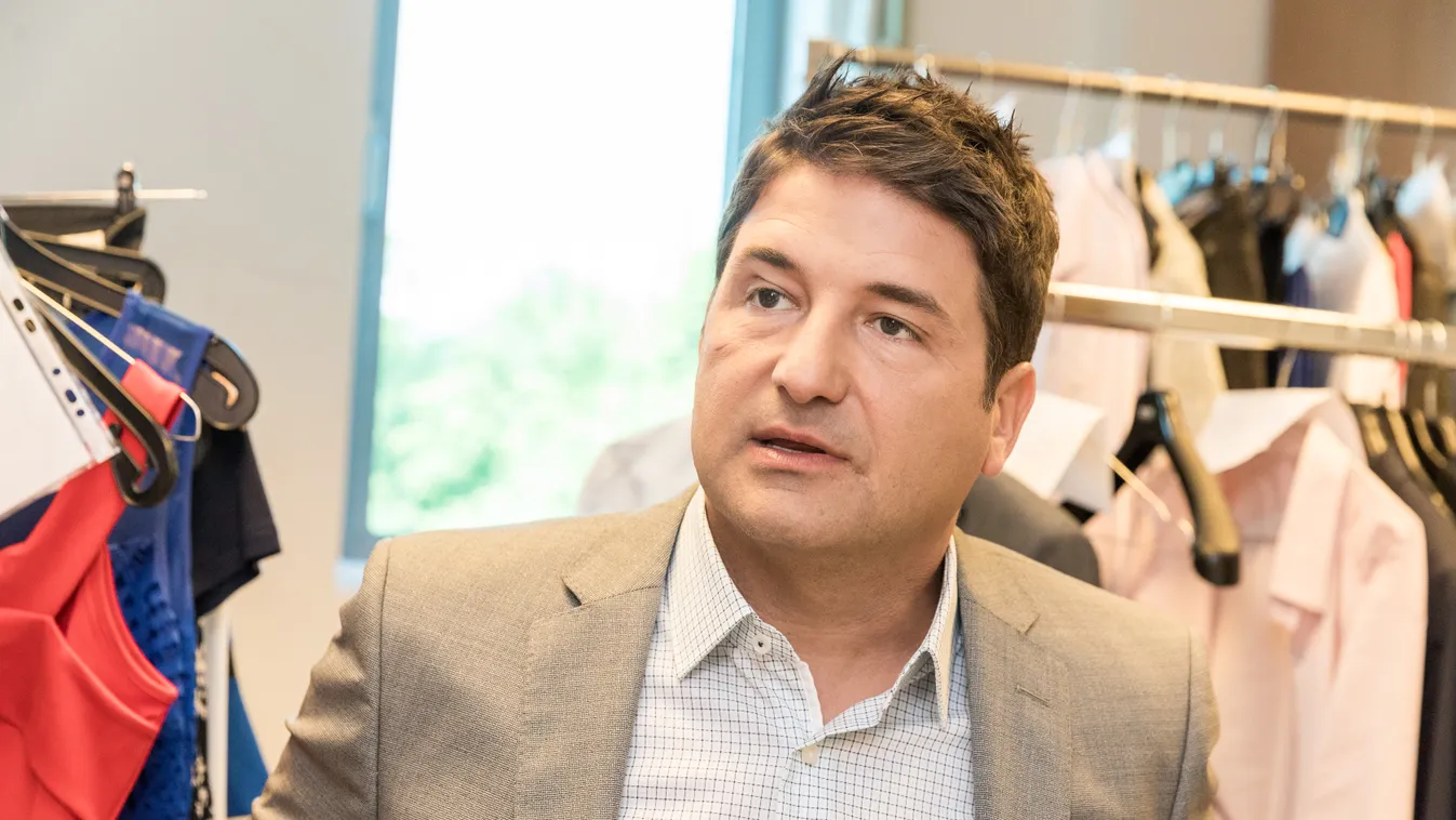 Jobb az óvatosság: így védekeznek a sztárszülők a koronavírus ellen