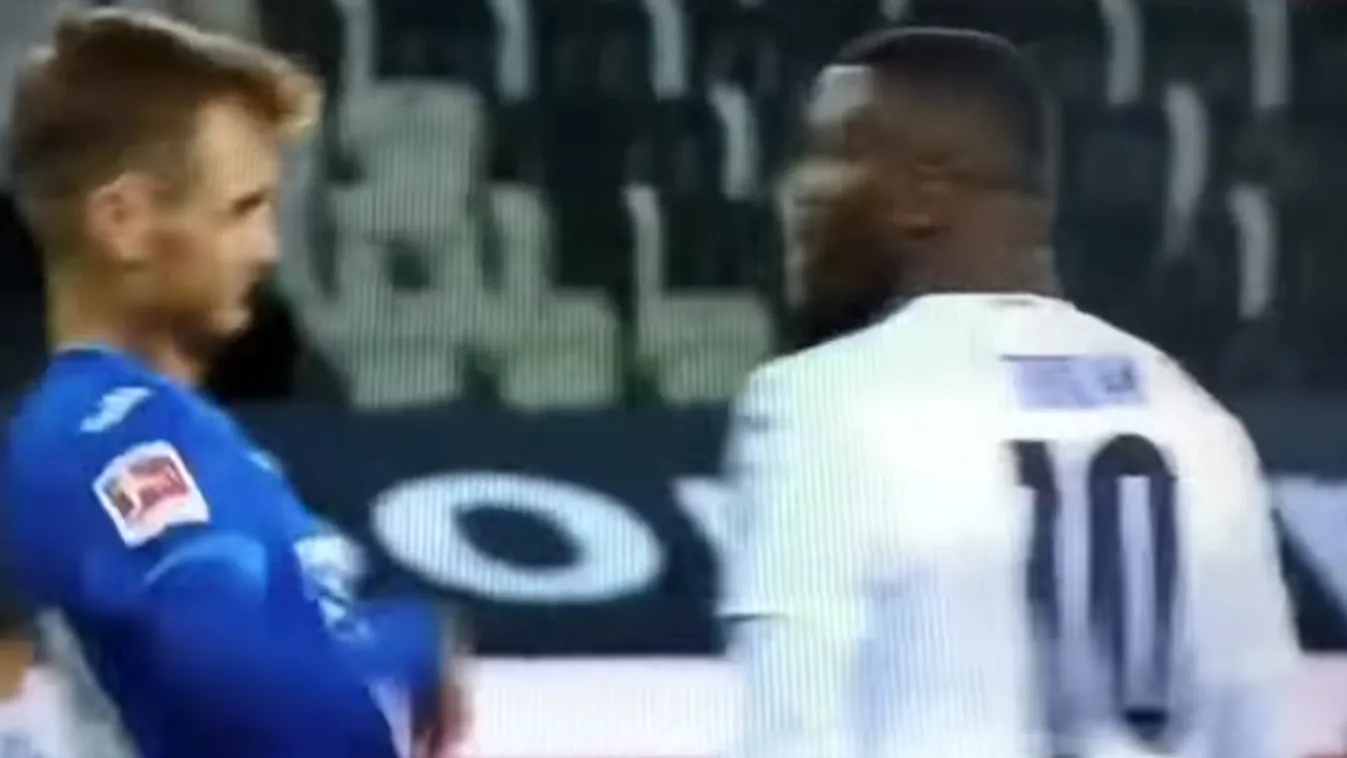 Levideózták, itt a világ legdrágább köpése