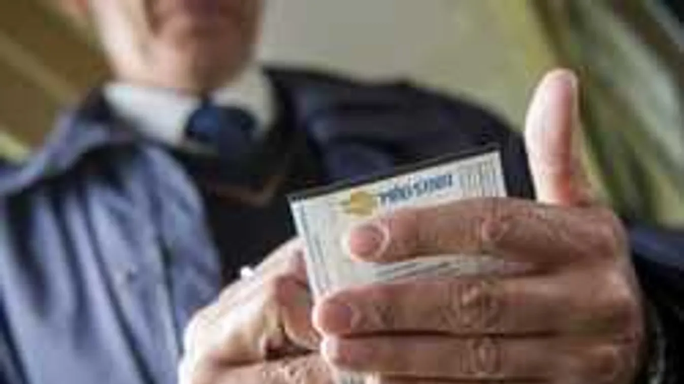 Megijedtek a rengeteg kalauztól