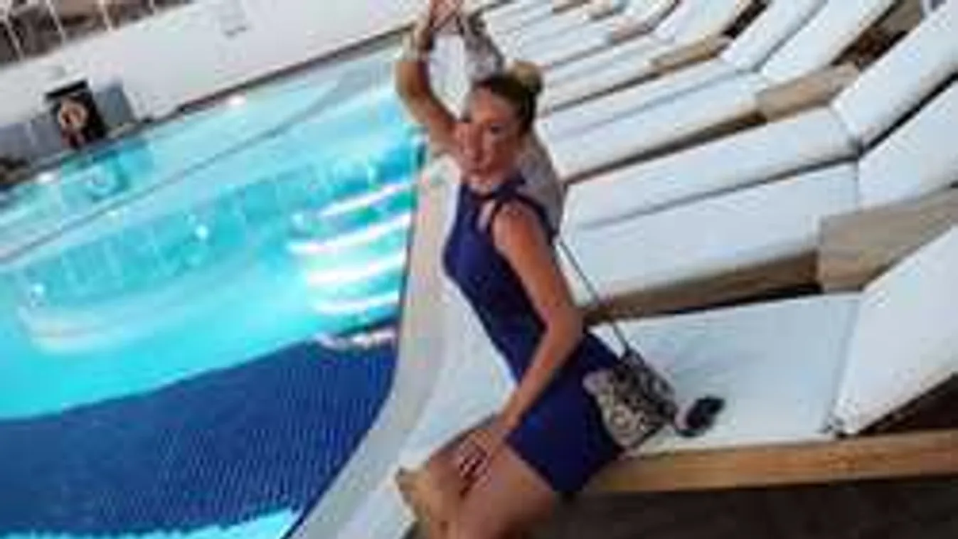 Csorog a férfiak nyála: ilyen dögösen mutat Hódi Pamela bikiniben - Fotó