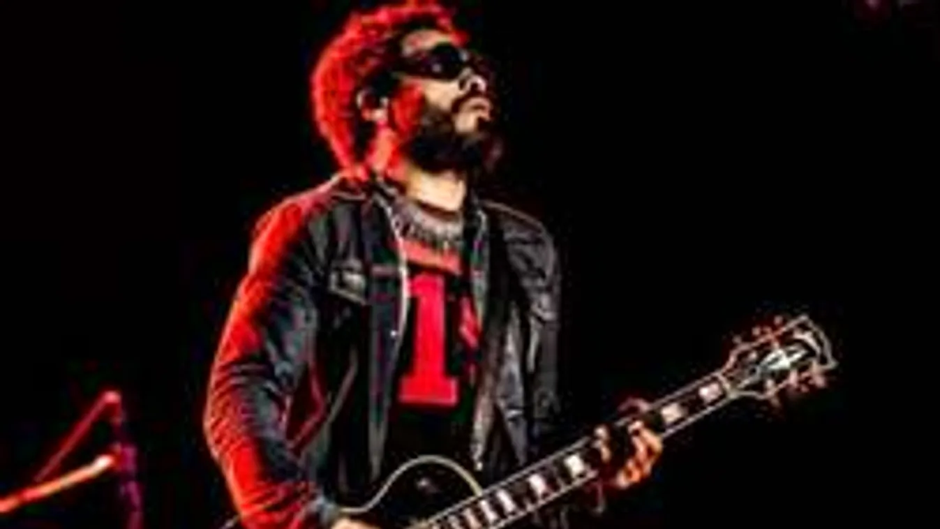 Szétrepedt a gatya a világsztáron, kilógott a szerszáma - Fotó