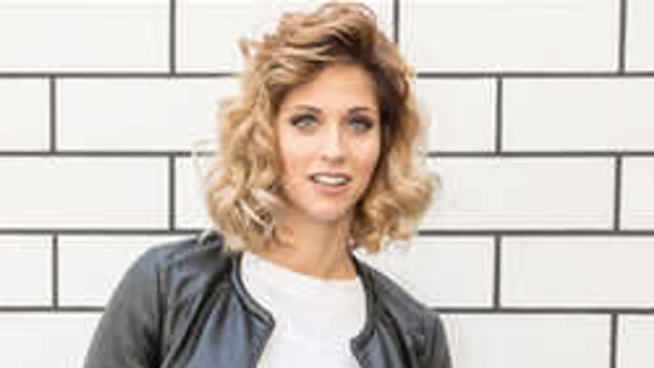 Botrány, internetes bűnözők támadták meg a magyar sztárokat!