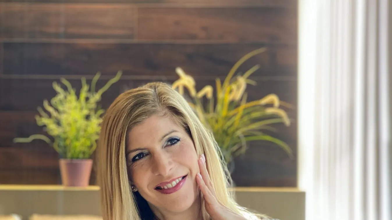 Mint a mesében: 25 éve él szerelemben Béres Alexandra