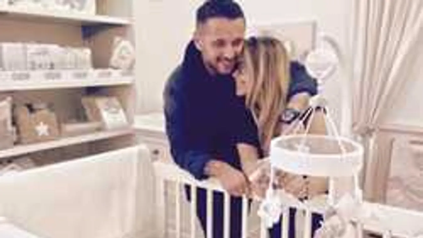 Ennél cukibb ma nem lesz: így örülnek anyukájuknak Majka fiai