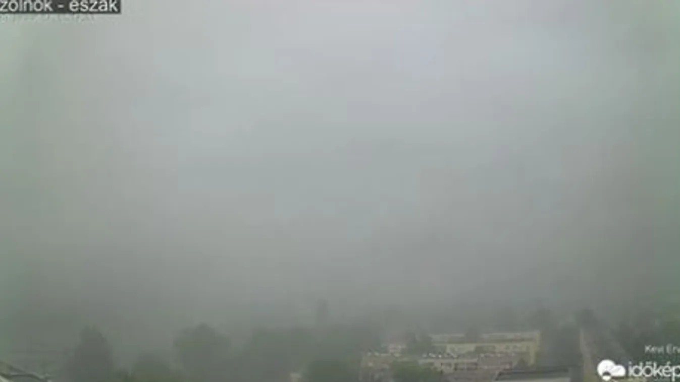 Brutális erejű vihar csapott le keletre, Szolnokon nulla a látótávolság – videó