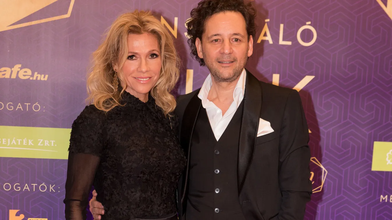 Meztelen valóság: pikáns képet osztott meg a feleségéről Istenes László