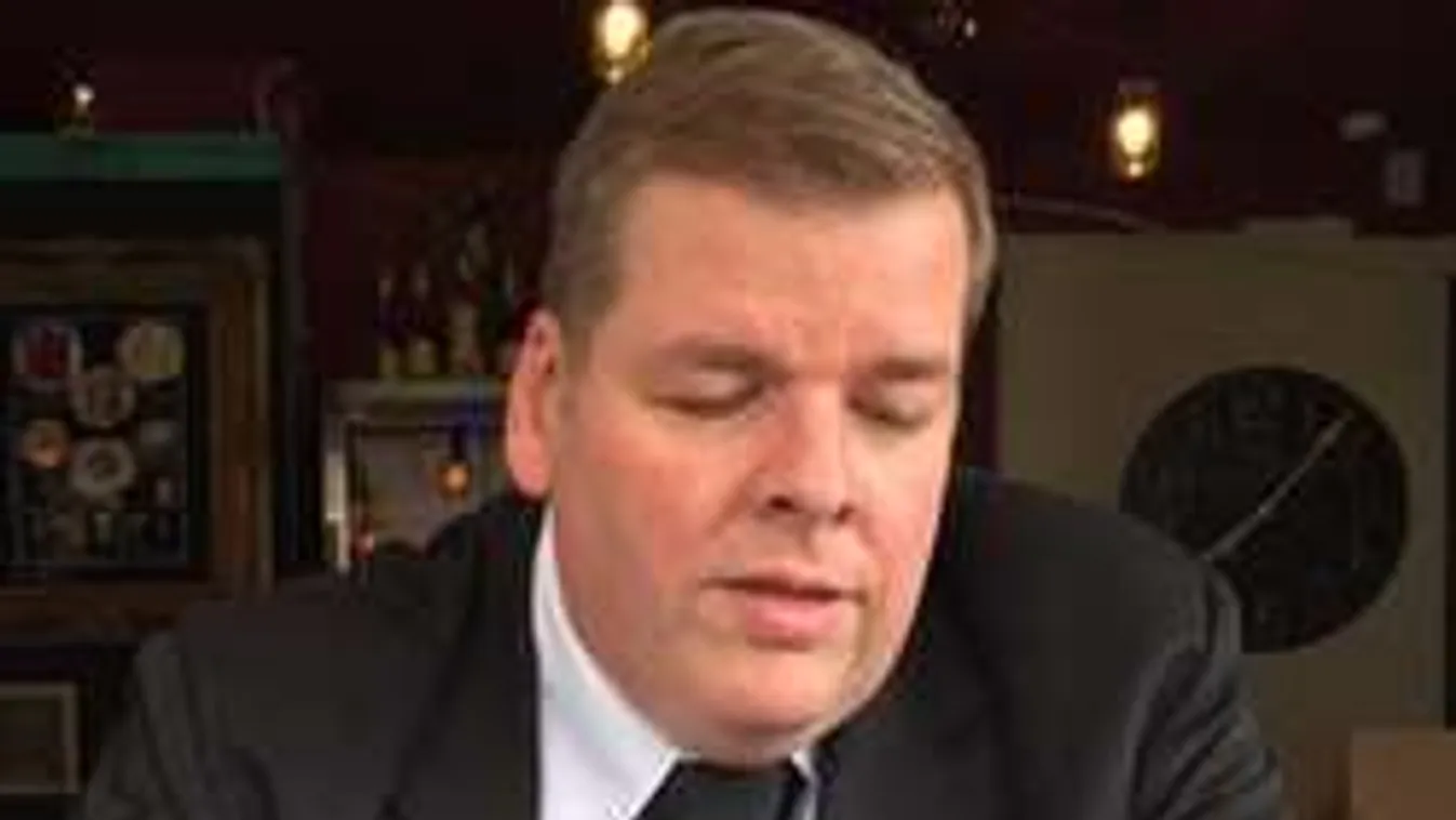 Tudja, hogy korán meg fog halni, de gyereket akar a magyar politikus!