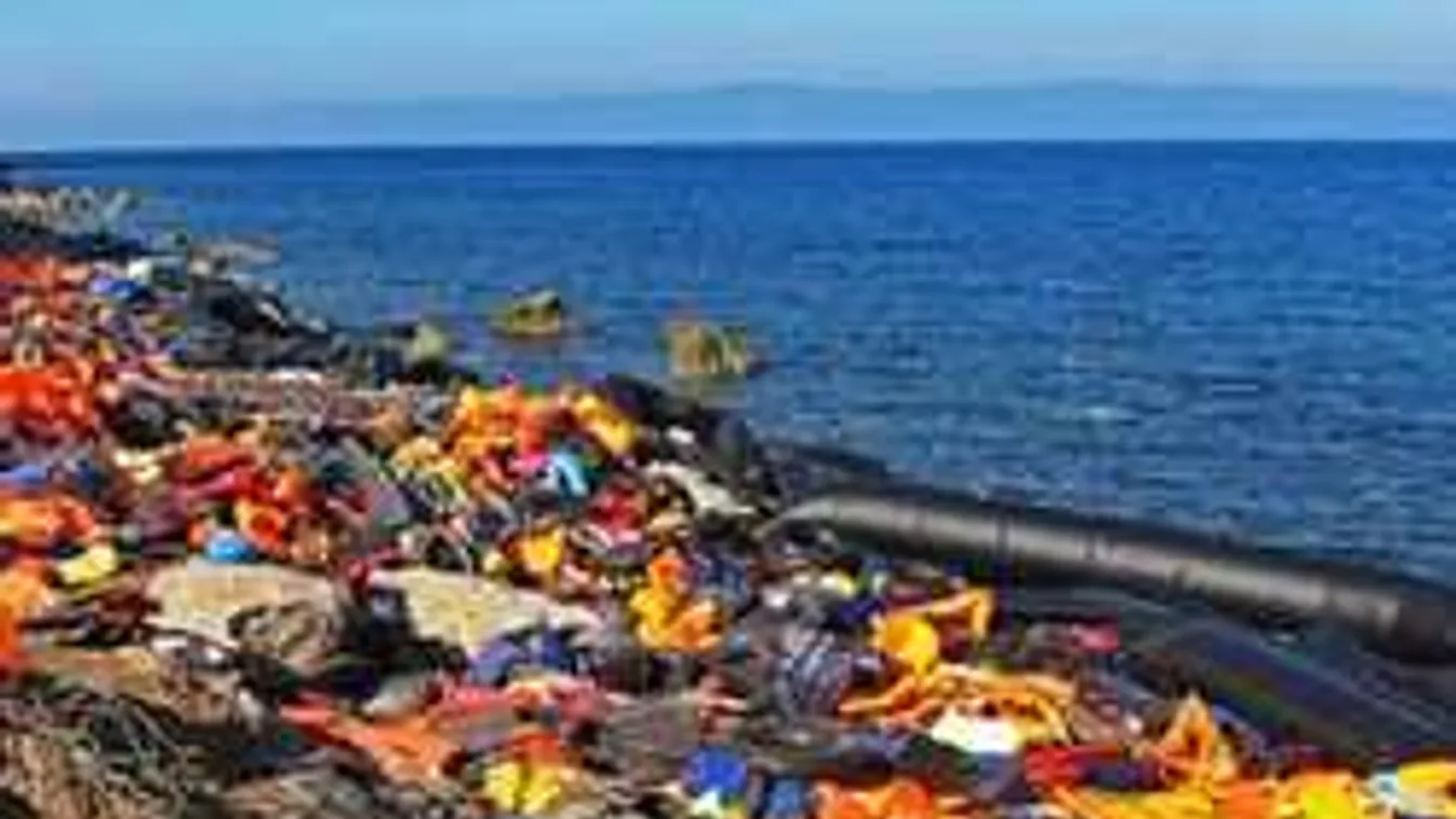 Hírszerzési jelentés: Nemzetközi maffia segíti az afrikai bevándorlást