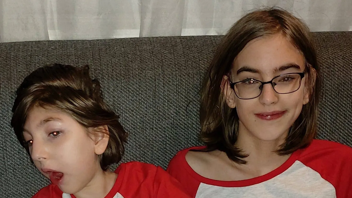 Könnyeivel küzdött a férfi, aki most minden erejével segít a súlyos beteg Emmán