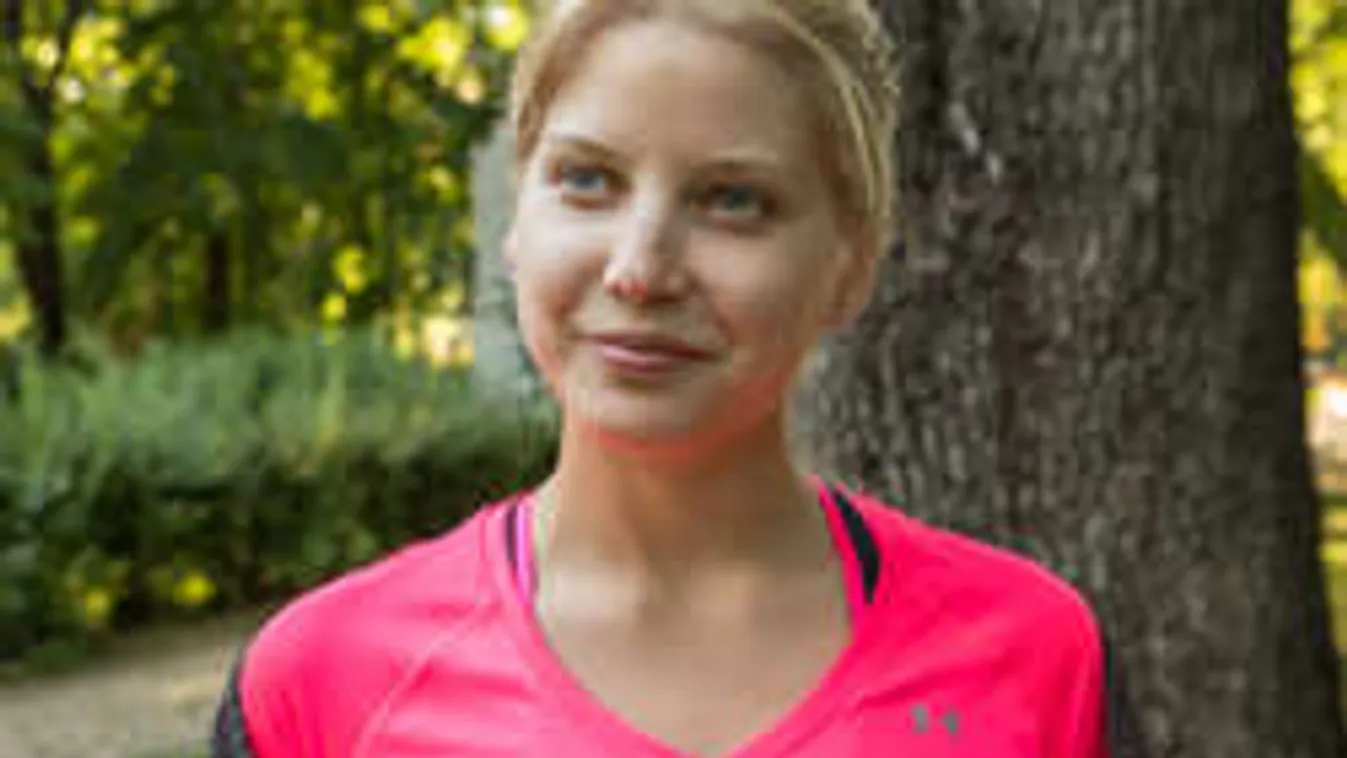 Megindító: így emlékezik elhunyt édesapjára Szabó Zsófi