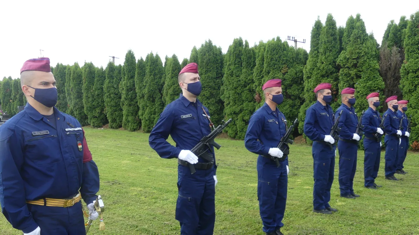 Érte szóltak a szirénák: szívszaggató módon búcsúztak a halálra gázolt rendőrtől