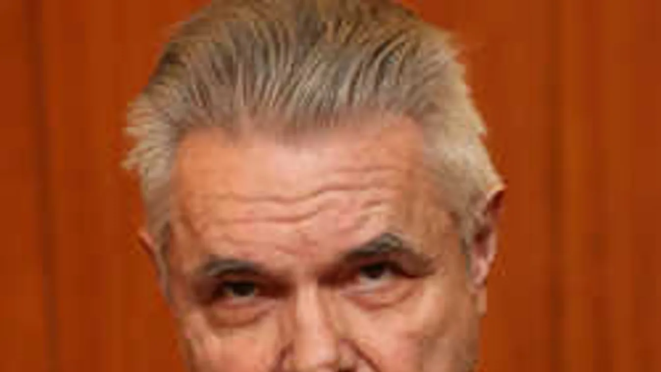 Hoppá: Újabb ittas vezetés Oszteréknál