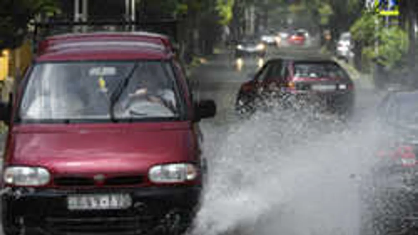 Kiadták a riasztást: mutatjuk, hol kell tomboló viharra számítani