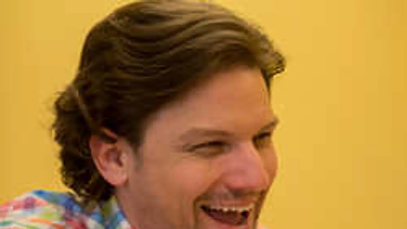 Szinte hihetetlen, de igaz! Nyolc kilót fogyott egy hét alatt a színész!