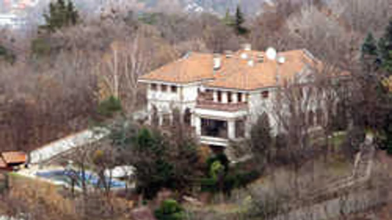 A kutyának sem kell Friderikusz milliárdos palotája