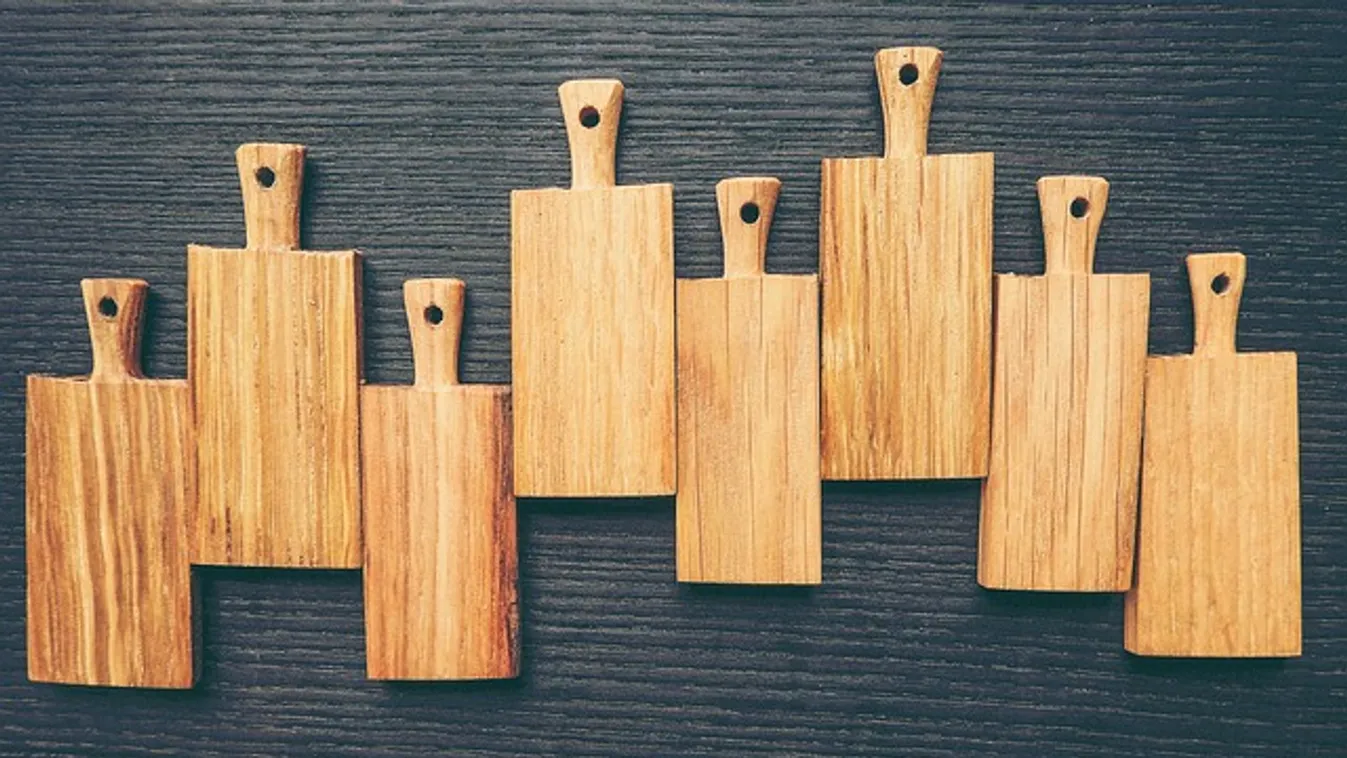 Szórj szódabikarbónát a vágódeszkára, döbbenetes a hatás